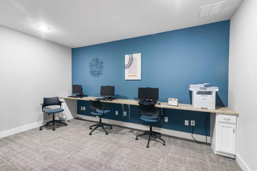 Elegant 2 Bed/2 Bath Apartment In Melbourne Fl Luaran gambar