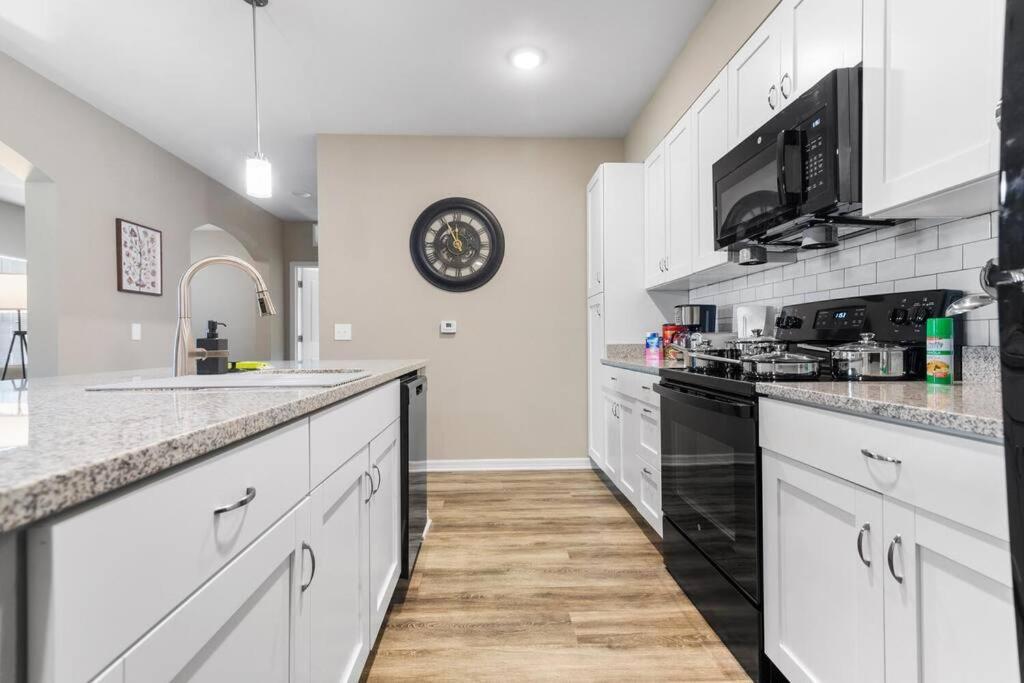 Elegant 2 Bed/2 Bath Apartment In Melbourne Fl Luaran gambar