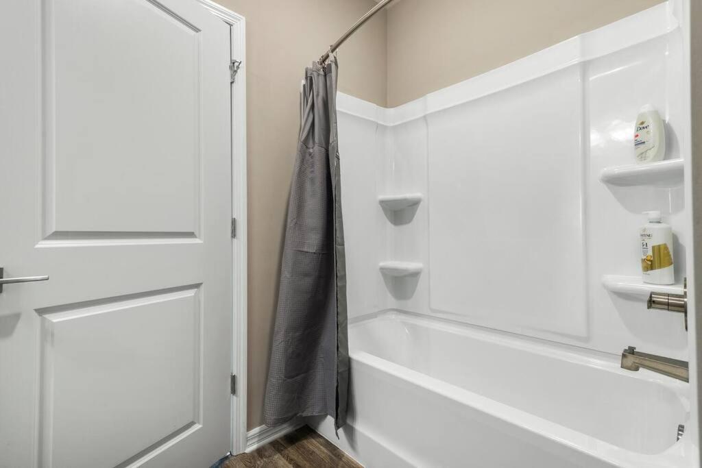 Elegant 2 Bed/2 Bath Apartment In Melbourne Fl Luaran gambar